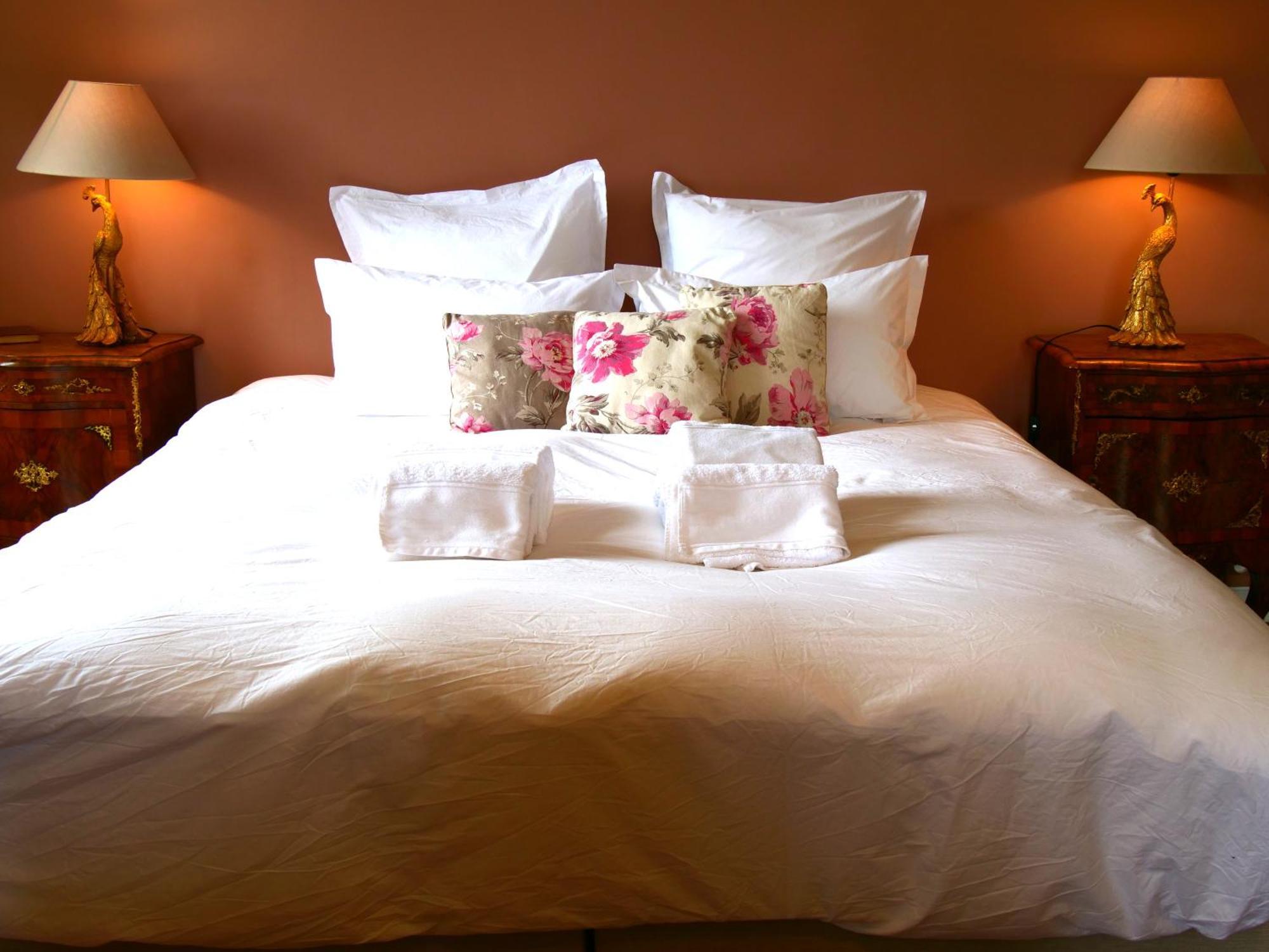 Domaine Du Cloitre Bed & Breakfast Pleneuf-Val-Andre Room photo